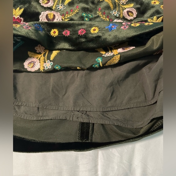 Umgee floral embroidered skirt - Picture 6 of 9